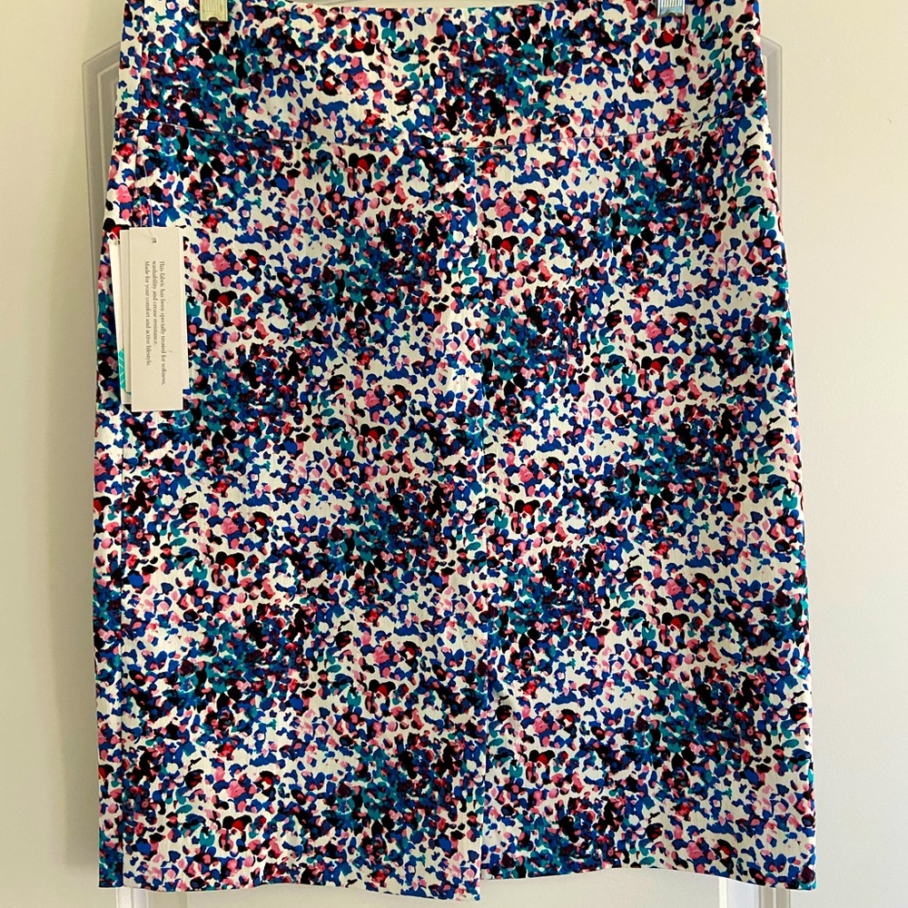 Margaret M slimming pencil skirt